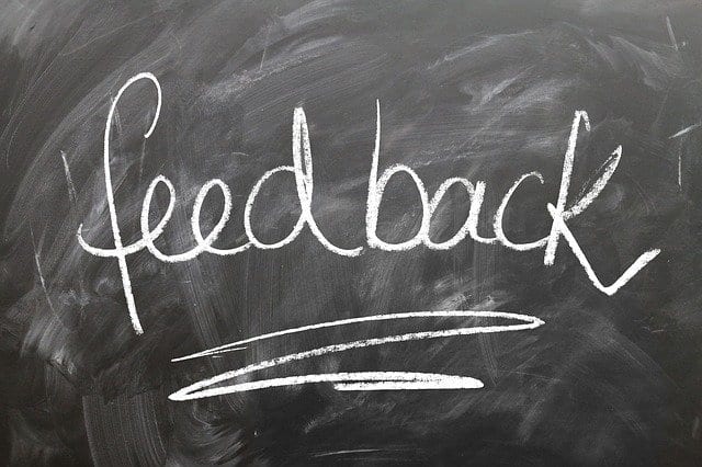 the word feedback written on the chalk board