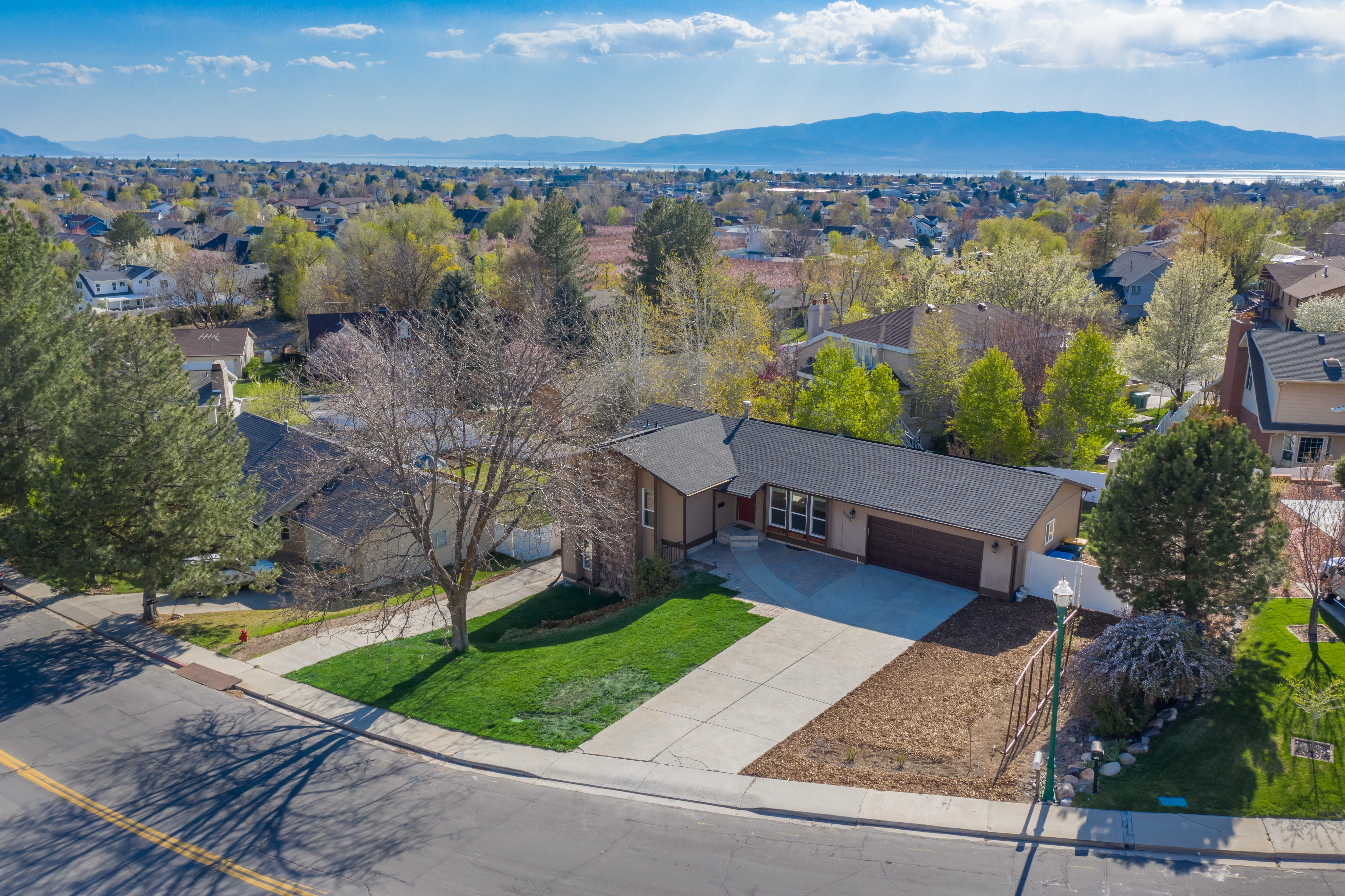 1901 N Main, Aerial 1
